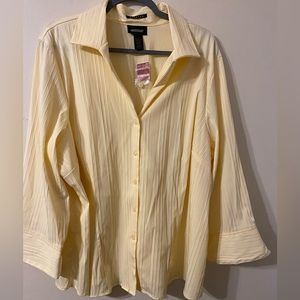New NWT Avenue Yellow Button Up Blouse 5-Button V-Neck Size‎ 26 28 26/28